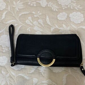 Enzo Angiolini Black Wristlet with Gold Ring